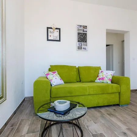 Life - One Bedroom With Balcony And Sea View * ドゥブロブニク