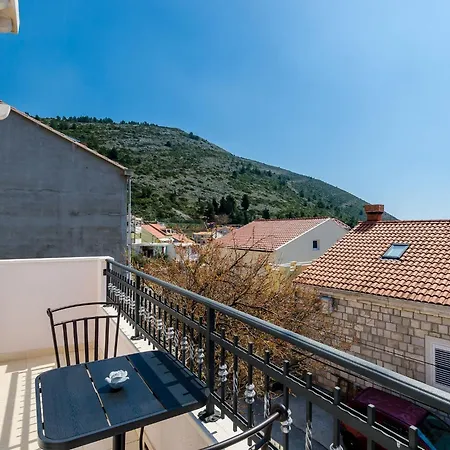 Daire Life - One Bedroom With Balcony And Sea View